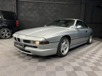 BMW 8 SERIES